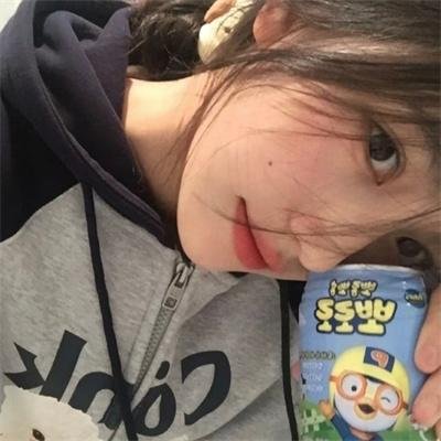 黑色蝴蝶海报