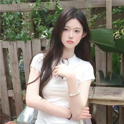 路过我年少时光的蓝色海报